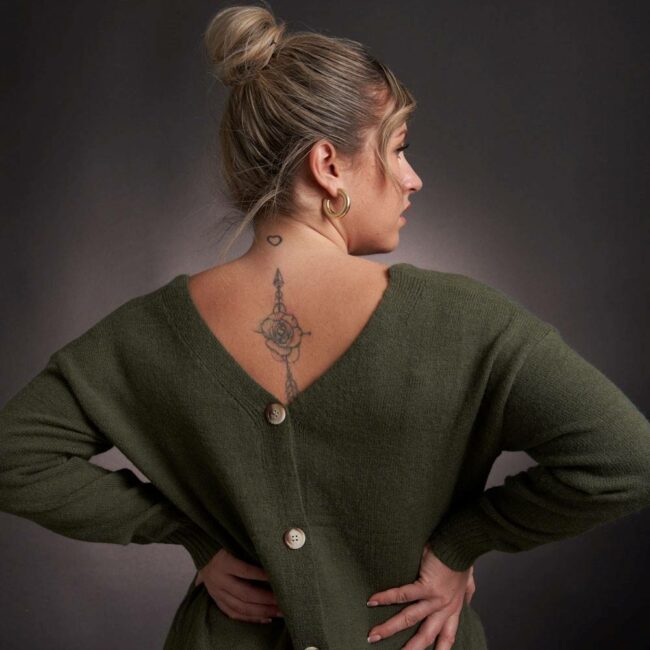 Robe pull Coura vert kaki – Image 2