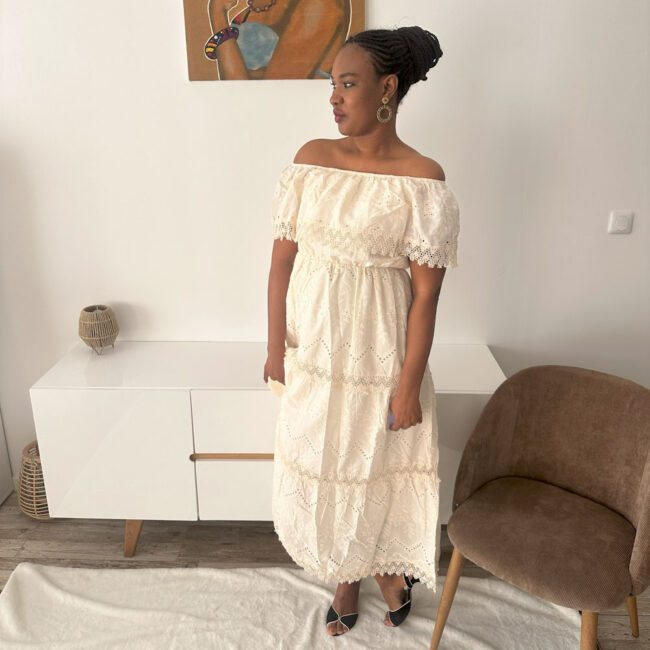 Robe AVA
